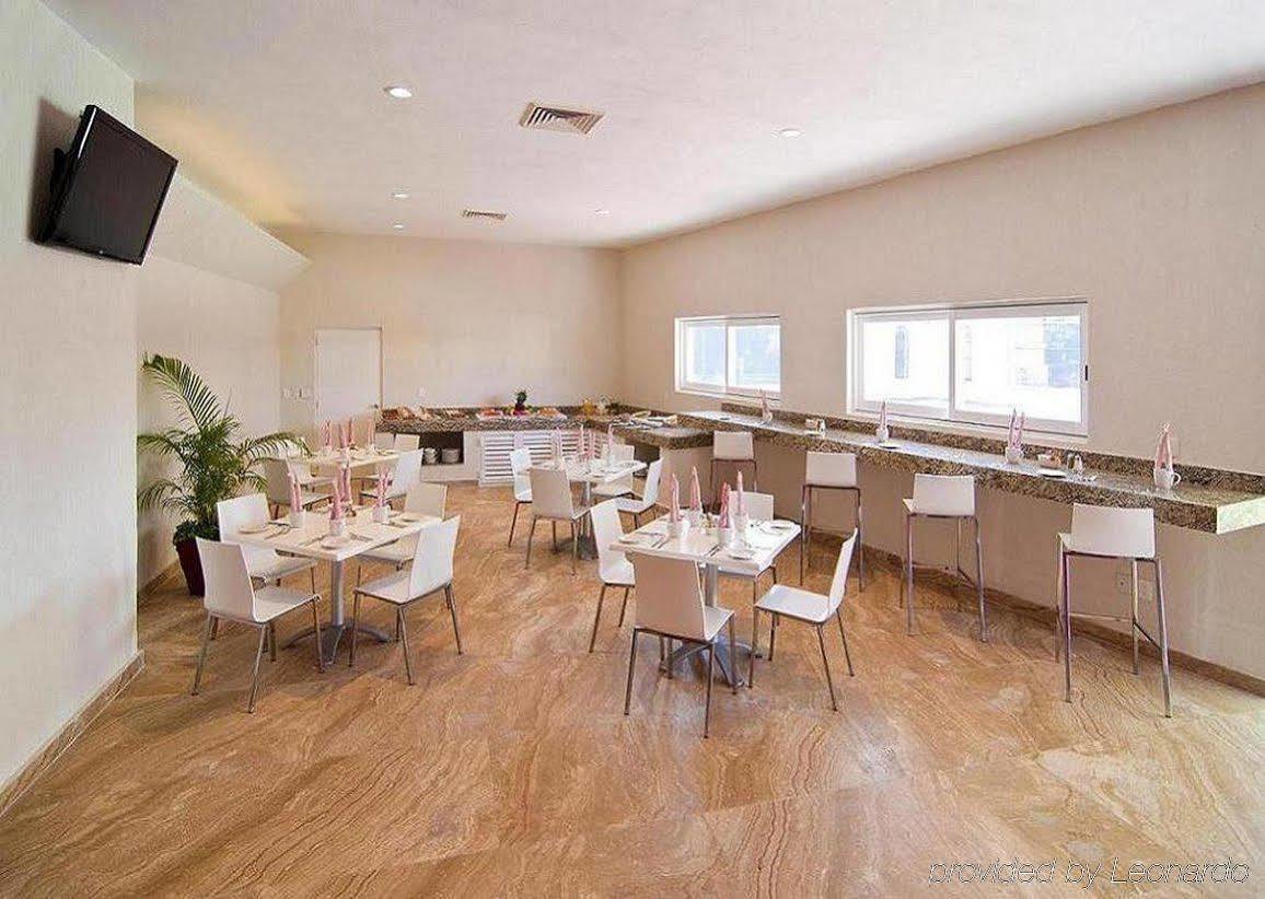 Hotel Margaritas Cancun Restoran fotoğraf