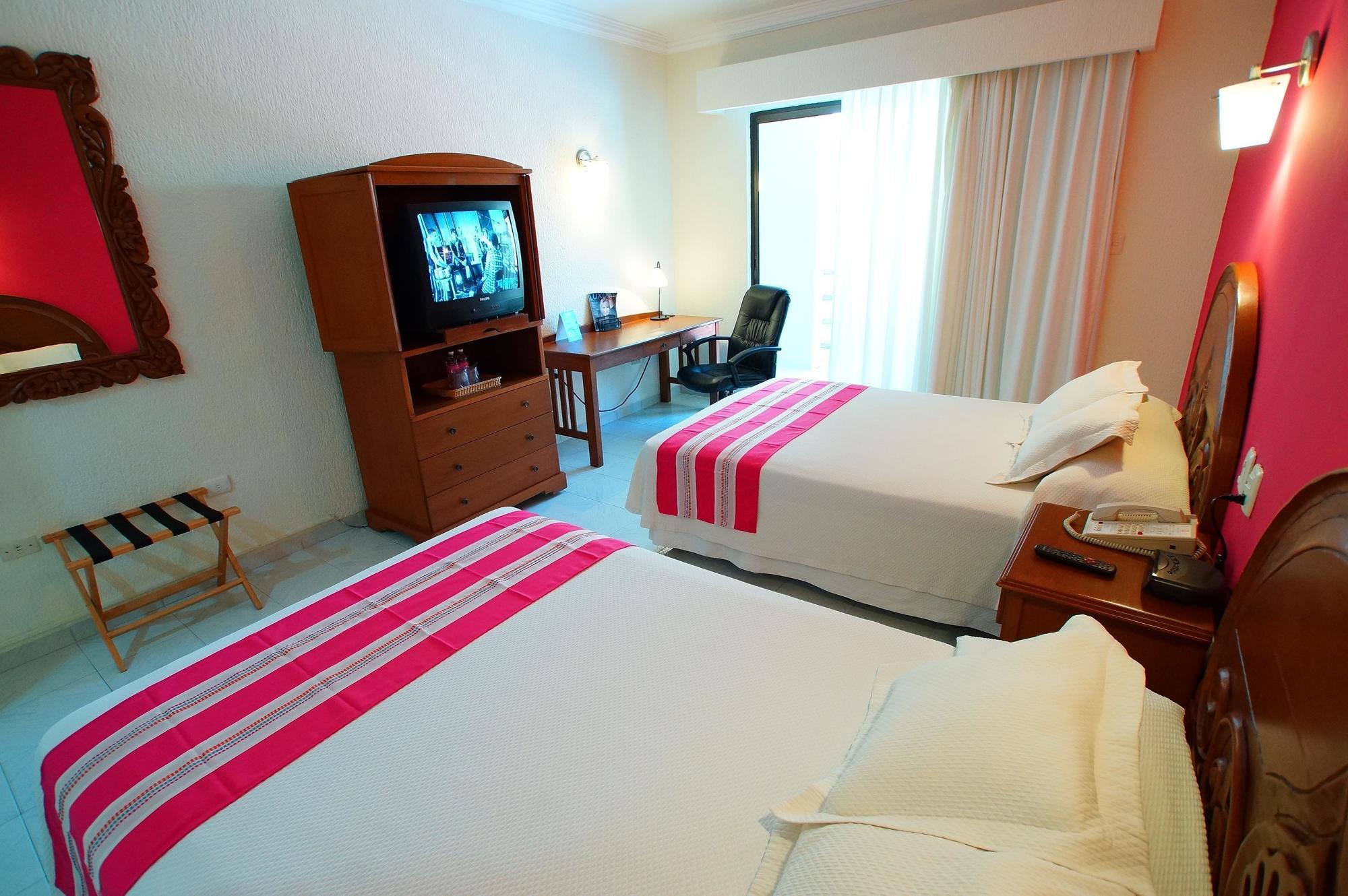 Hotel Margaritas Cancun Dış mekan fotoğraf